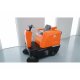 Daewoo Kehrmaschine DAS80 48V Aufsitz Kehrwagen 6.380 m²/h Flächenleistung